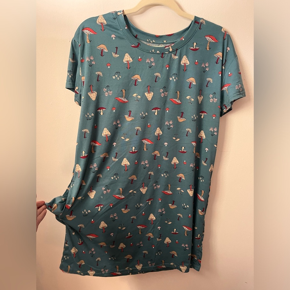 JoySpun mushroom nightgown with pockets S-M